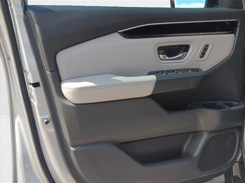 Used 2023 Honda Pilot EX-L image 20