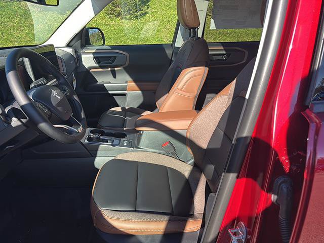 New 2026 Ford Bronco Sport Outer Banks w/ Outer Banks Tech Package+ AWD/4WD image 10