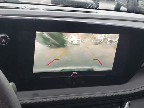 Used 2024 Buick Envista Preferred w/ Advanced Safety Package image 20