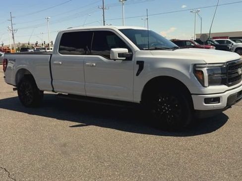Used 2025 Ford F150 Lariat AWD/4WD image 2