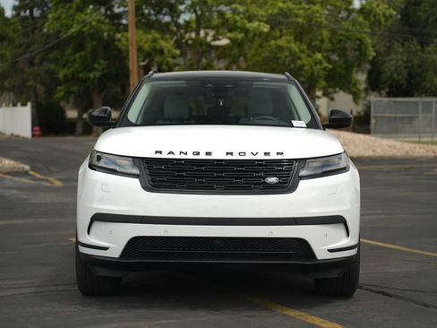 Used 2024 Land Rover Range Rover Velar S AWD/4WD image 8