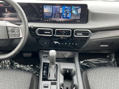 New 2026 Nissan Sentra SV image 3