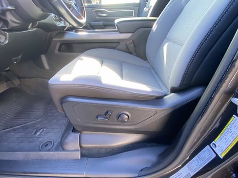 Used 2022 RAM 1500 Big Horn image 25
