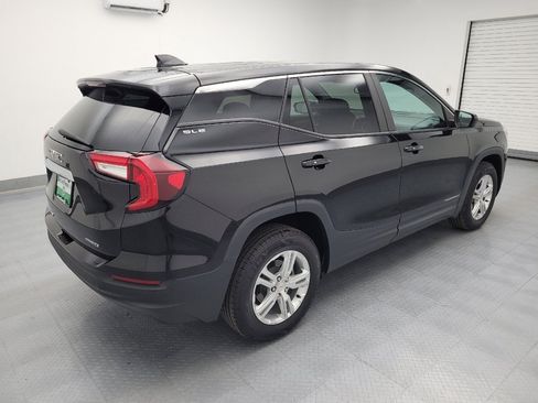 Used 2022 GMC Terrain SLE AWD/4WD image 10