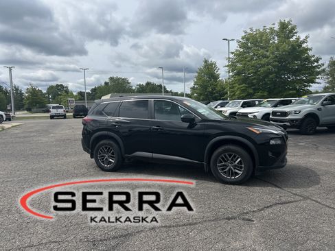 Used 2021 Nissan Rogue S AWD/4WD image 1