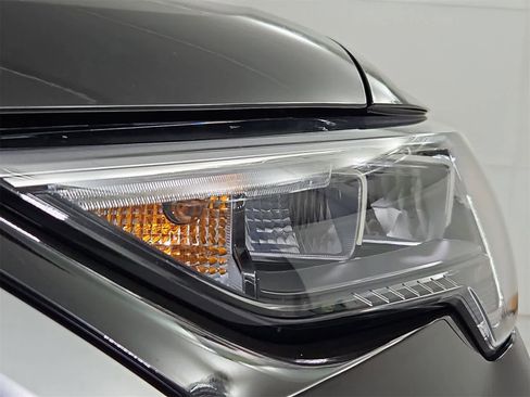 Used 2022 Audi Q3 2.0T Premium w/ Convenience Package image 10