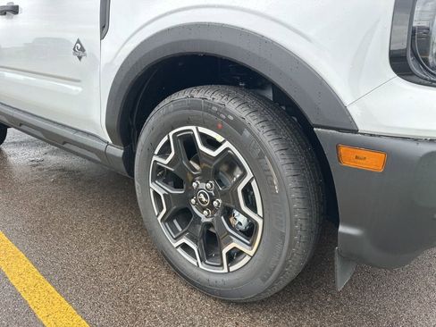 New 2026 Ford Bronco Sport Outer Banks image 3