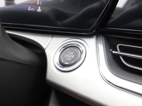 New 2026 Chevrolet Trax LT w/ Midnight Edition FWD image 20