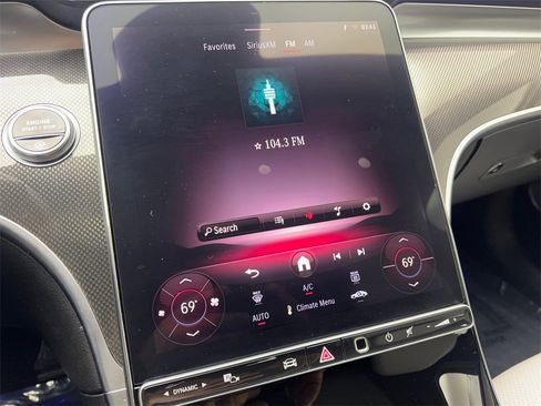 Used 2025 Mercedes-Benz C 300 Sedan image 60