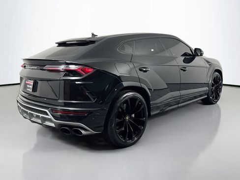 Used 2020 Lamborghini Urus image 5