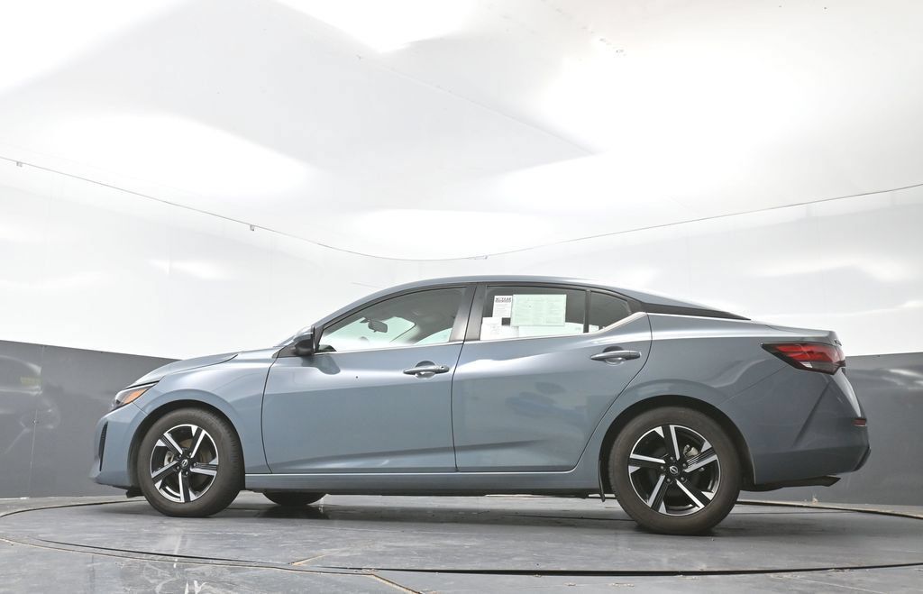 Used 2024 Nissan Sentra SV FWD image 52