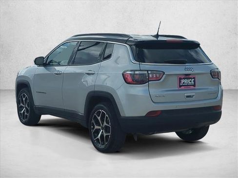 Used 2025 Jeep Compass Limited AWD/4WD image 8