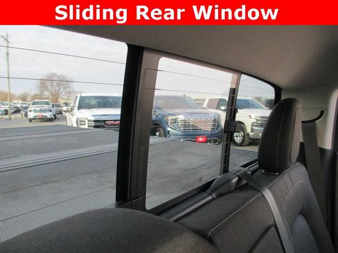 Used 2016 Chevrolet Colorado LT w/ LT Convenience Package image 20