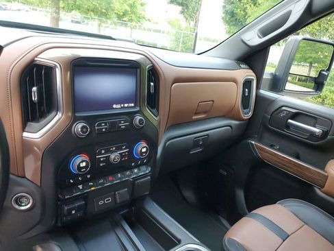 Used 2023 Chevrolet Silverado 3500 High Country AWD/4WD image 28