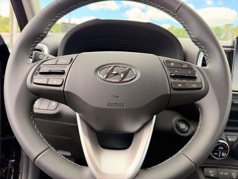 New 2026 Hyundai Venue SEL FWD image 21