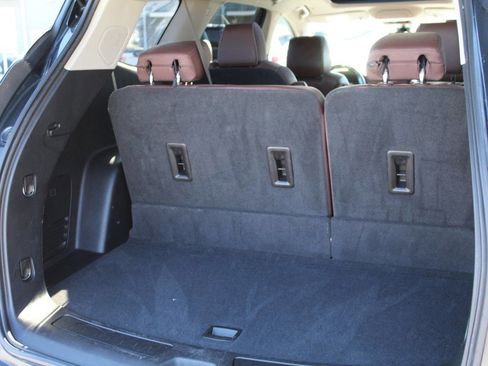 Used 2021 Buick Enclave Avenir w/ Avenir Technology Package image 14