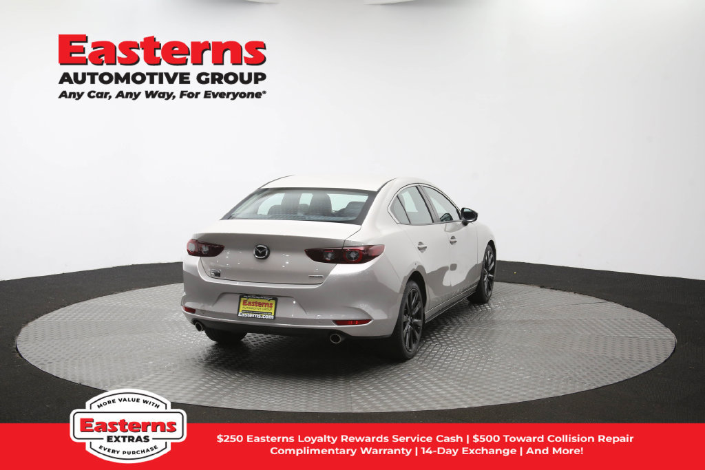 Used 2024 MAZDA MAZDA3 s FWD image 40