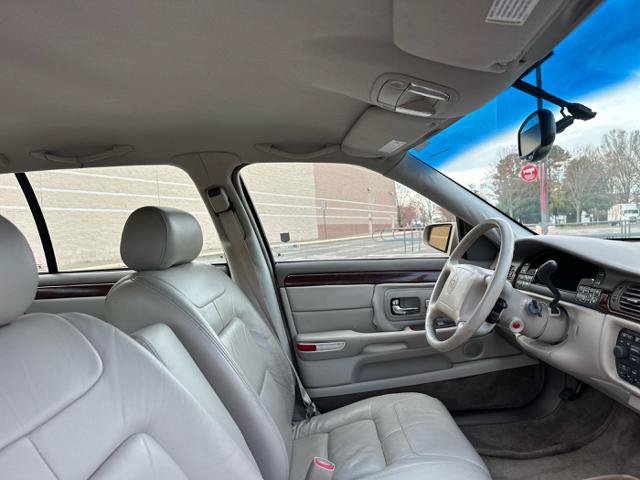 Used 1998 Cadillac De Ville FWD image 12