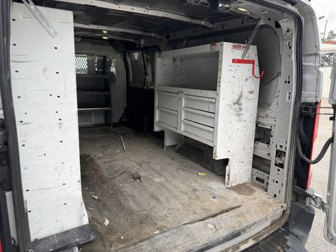 Used 2017 Ford Transit 350 148 Low Roof RWD image 10