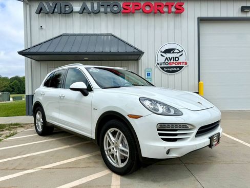 Used 2013 Porsche Cayenne Diesel AWD/4WD image 24