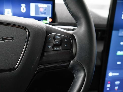Used 2025 Ford Mustang Mach-E Premium AWD/4WD image 18