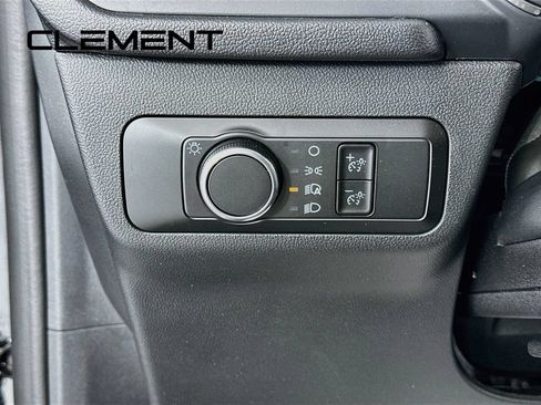 Used 2025 Ford Escape Active AWD/4WD image 14