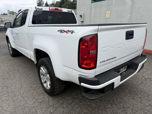 Used 2022 Chevrolet Colorado LT w/ Fleet Safety Package AWD/4WD image 4