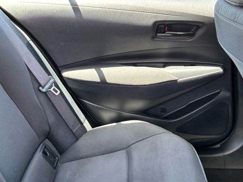 Used 2023 Toyota Corolla LE FWD image 11
