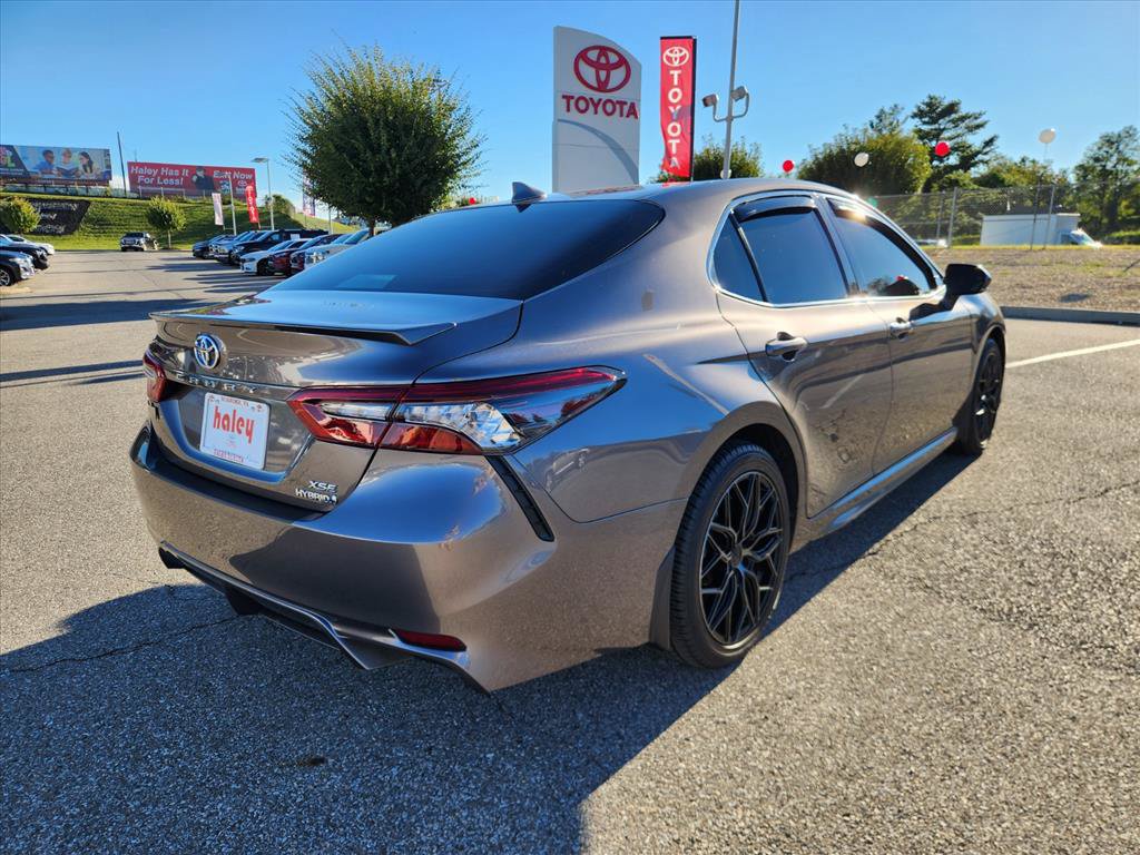 Used 2024 Toyota Camry XSE w/ Cold Weather Package FWD image 4