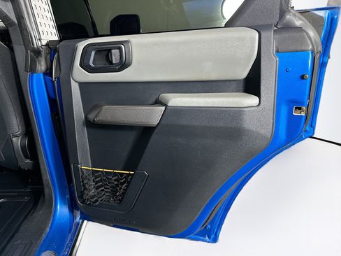 Used 2021 Ford Bronco Badlands image 29