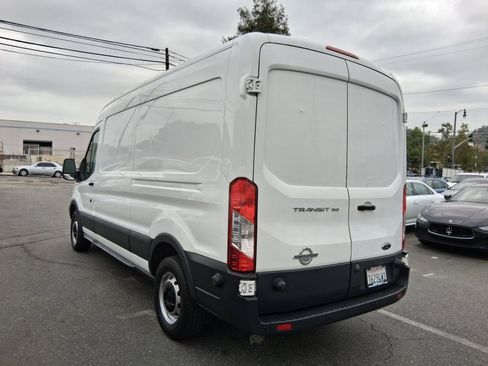 Used 2015 Ford Transit 150 148 Medium Roof RWD image 4