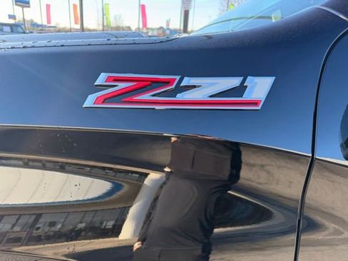 Used 2024 Chevrolet Silverado 1500 LT image 12