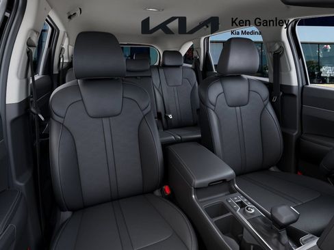 New 2026 Kia Sorento S FWD image 15