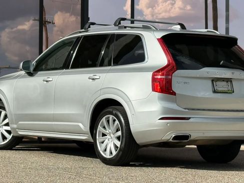 Used 2017 Volvo XC90 T6 Momentum AWD/4WD image 7