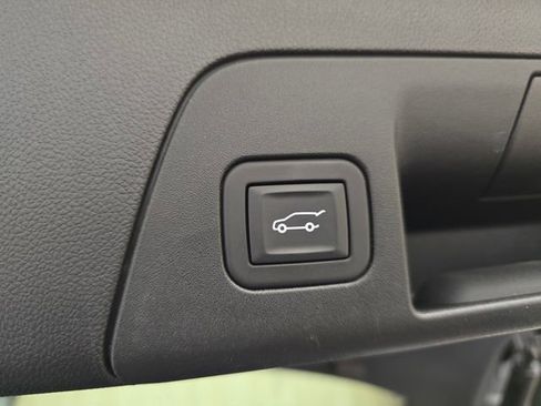 Used 2025 Buick Envision Preferred image 34