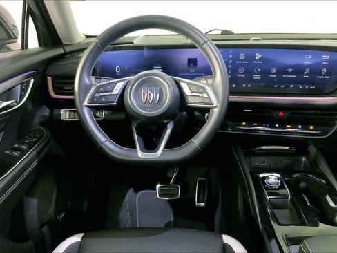 Used 2025 Buick Envision Sport Touring image 5