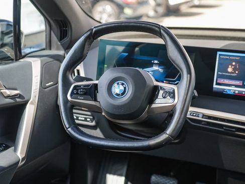 Used 2024 BMW iX xDrive50 image 15
