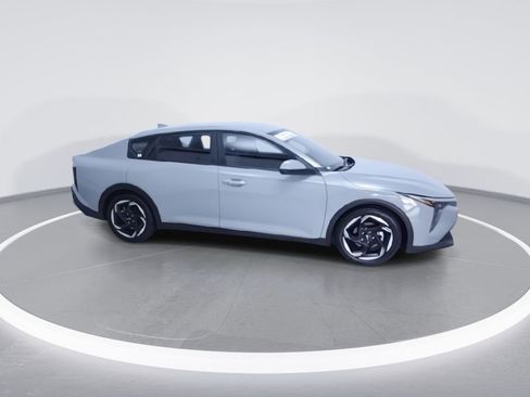 Used 2025 Kia K4 EX FWD image 8