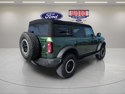 Used 2022 Ford Bronco Outer Banks w/ Sasquatch Package AWD/4WD image 2
