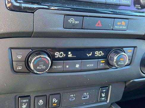 Certified 2024 Nissan Frontier SV w/ SV Convenience Package image 27