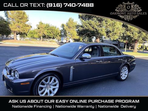 Used 2008 Jaguar XJ8 RWD image 5