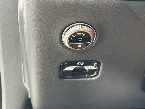 Certified 2026 Mercedes-Benz GLC 300 4MATIC image 10