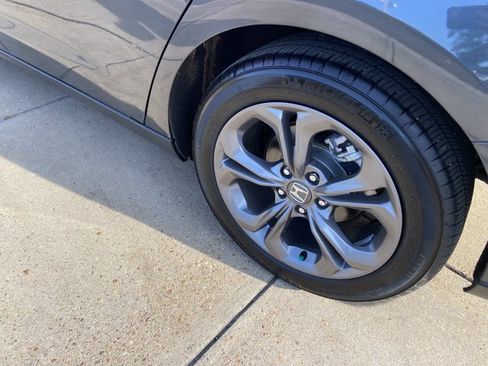 Used 2024 Honda Accord EX image 30