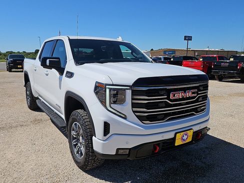 New 2026 GMC Sierra 1500 AT4 w/ AT4 Premium Package AWD/4WD image 7