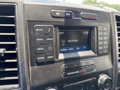 Used 2019 Ford F350 XLT image 25