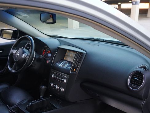 Used 2014 Nissan Maxima 3.5 SV w/ Sport Package image 34