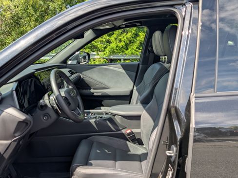 Certified 2025 Lexus TX 350 AWD w/ Technology Package image 18