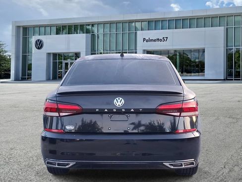 Certified 2021 Volkswagen Passat 2.0T R-Line FWD image 5