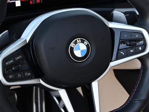 Certified 2025 BMW M440i Convertible image 36
