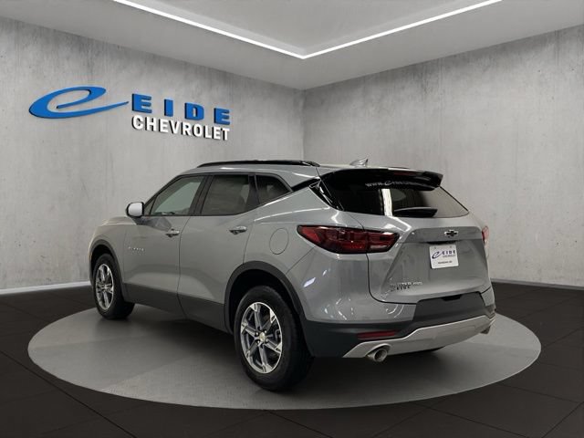 New 2026 Chevrolet Blazer LT w/ Convenience Package AWD/4WD image 6